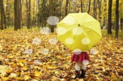 NiÃ±a en la lluvia