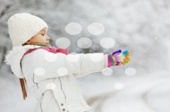 NiÃ±a en la nieve