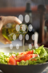 Ensalada con aceite